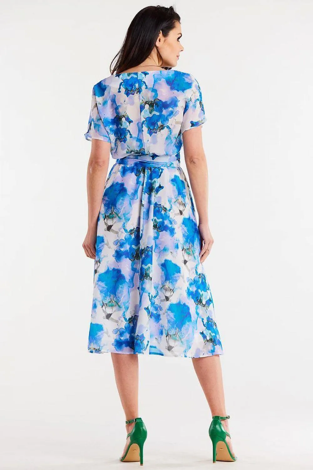 Elegant Flared Chiffon Dress with Adjustable Waistband