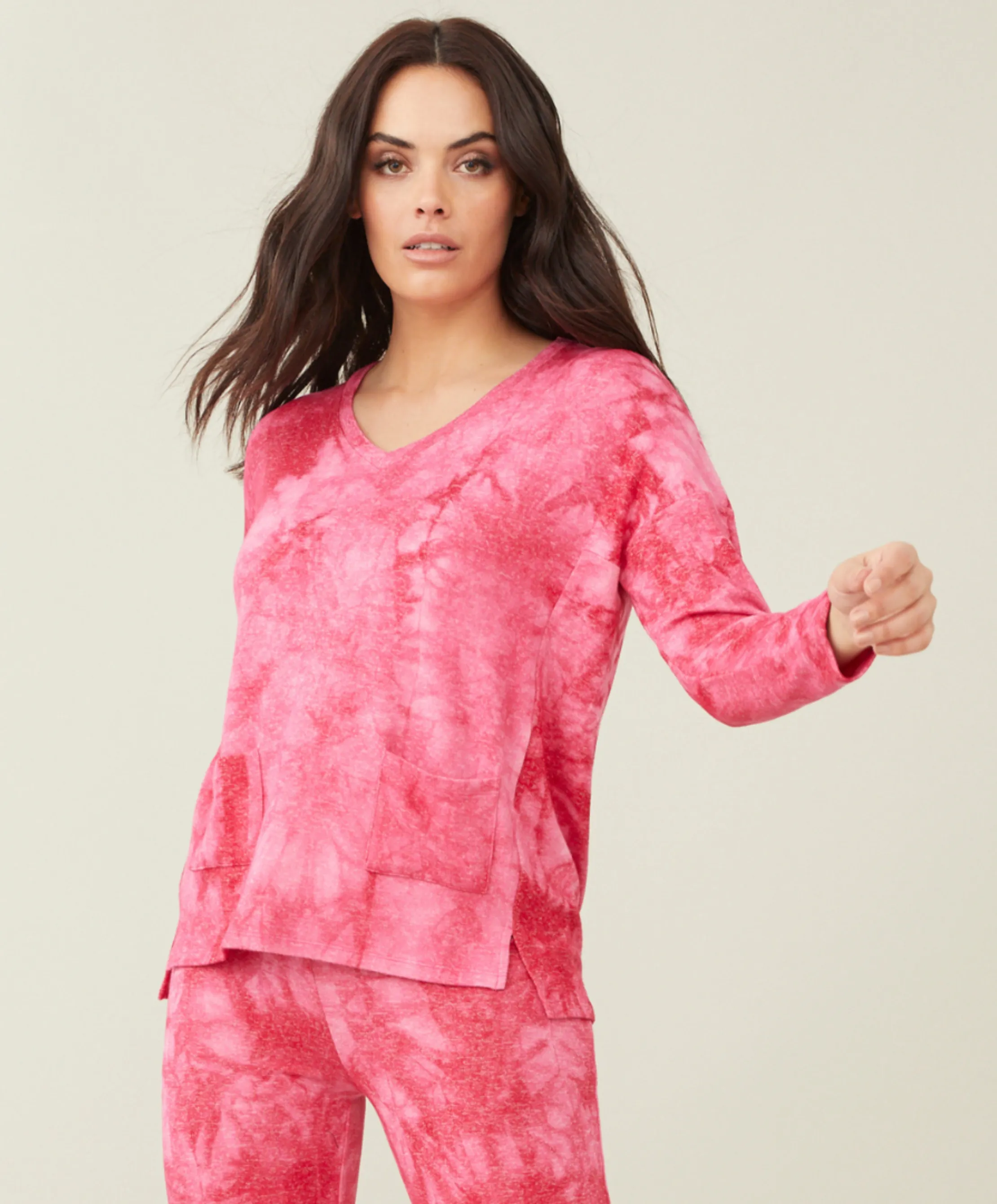 Soft Stretch V-Neck Pocket Tie Dye